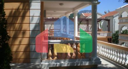 Эксклюзивная вилла в Петровац в отличном тихом месте