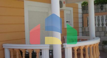 Эксклюзивная вилла в Петровац в отличном тихом месте