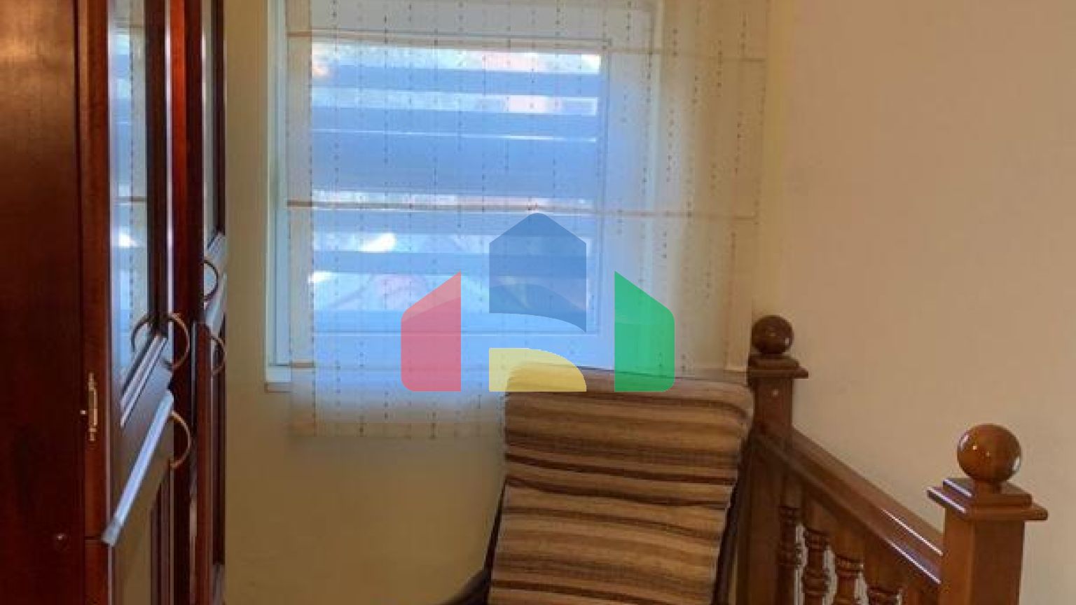 Дом в Петроваце с видом на море