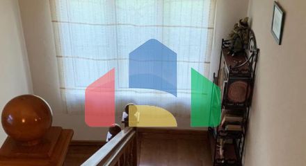 Дом в Петроваце с видом на море