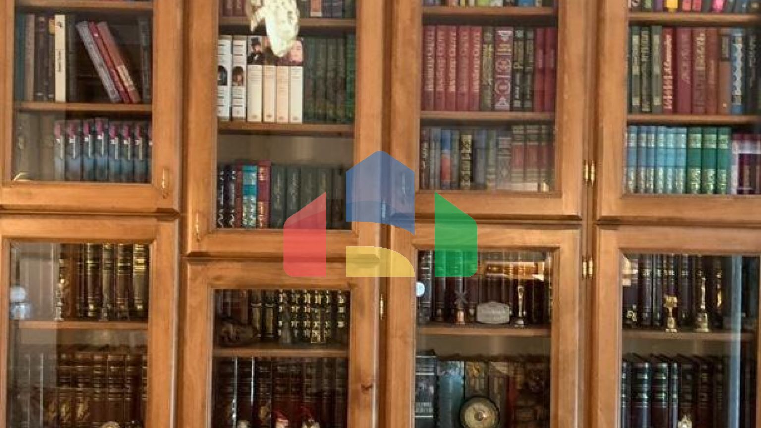 Дом в Петроваце с видом на море