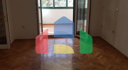 Квартира с 1 спальней в Петроваце