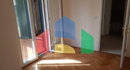 Квартира с 1 спальней в Петроваце