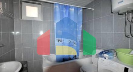 Дуплекс с 4 спальнями и видом на море в Петроваце