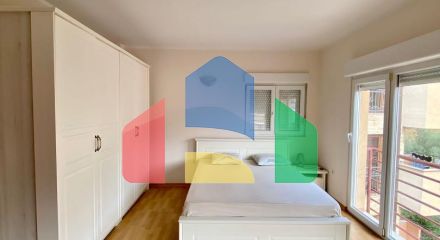 Дуплекс с 4 спальнями и видом на море в Петроваце