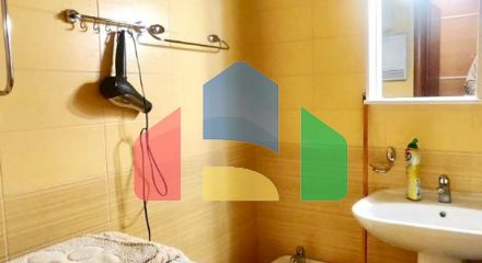Spacious 2 bedroom apartment in Petrovac not far from the beach