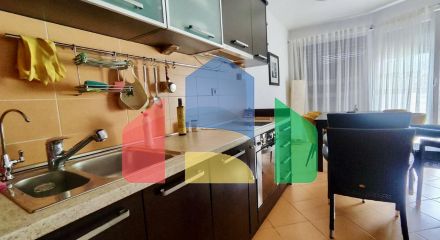 Spacious 2 bedroom apartment in Petrovac not far from the beach