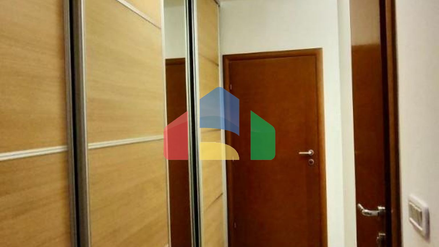 Просторная квартира с 2 спальнями в Петроваце не далеко от пляжа