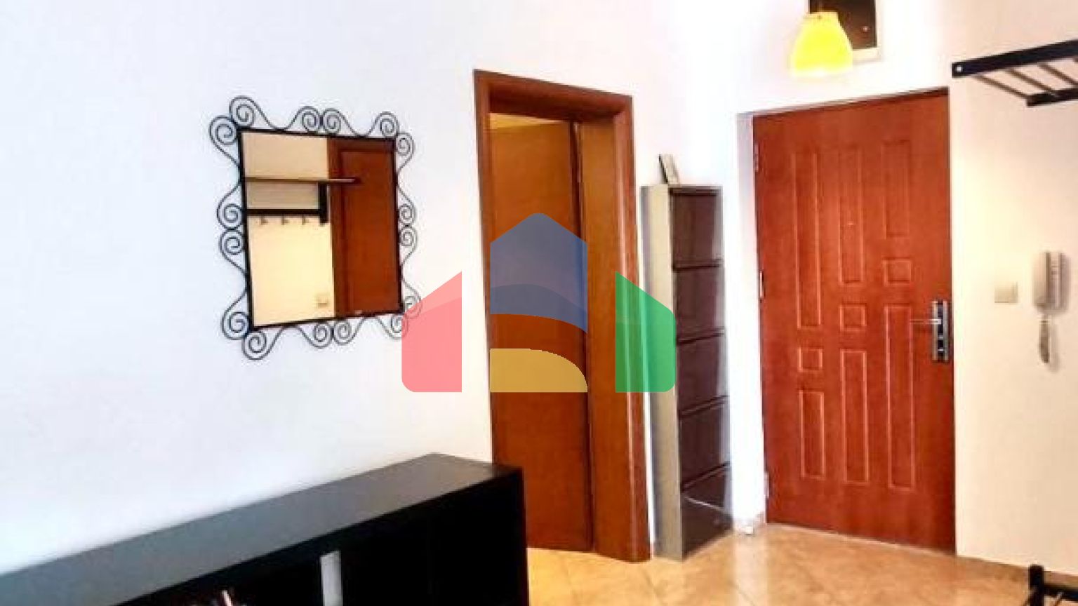 Просторная квартира с 2 спальнями в Петроваце не далеко от пляжа