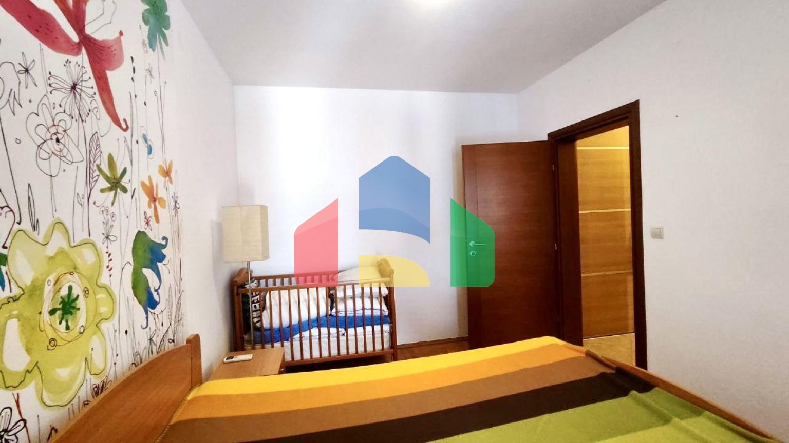 Просторная квартира с 2 спальнями в Петроваце не далеко от пляжа