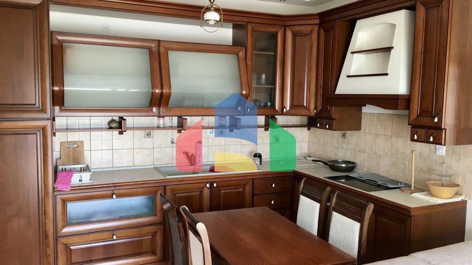 Квартира с 1 спальней в Петроваце с видом на море