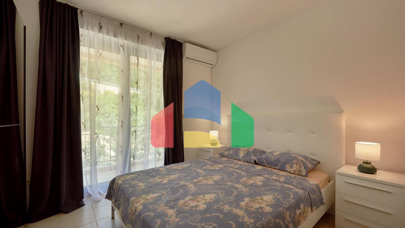 Апартаменты в комплексе Петровац Бей