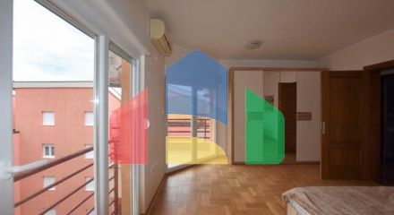 Квартира-дуплекс 160 м2 в Петроваце