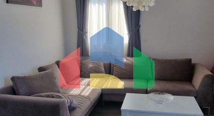 Продается видовая квартира в Петроваце!