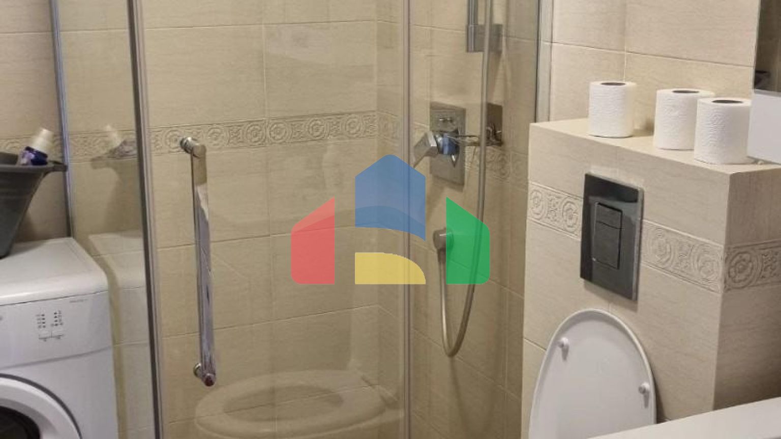 Продается видовая квартира в Петроваце!