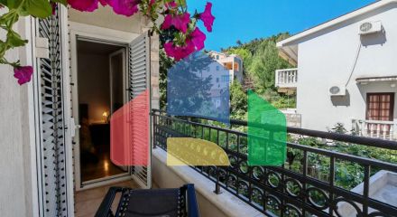 Petrovac. 2 bedroom apartment near the sea, 260,000 €