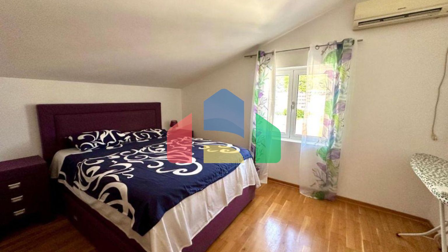 Пентхаус в элитном доме, Петровац