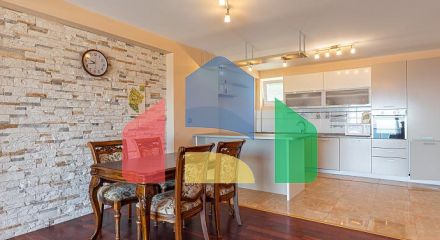 Трехкомнатная квартира в Петровце с видом на море Трехкомнатная квартира в Петровце с видом на море