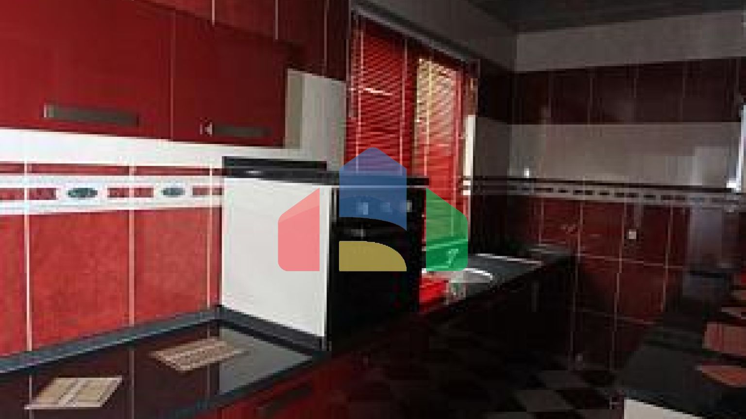 Светлая вилла с бассейном в Петроваце