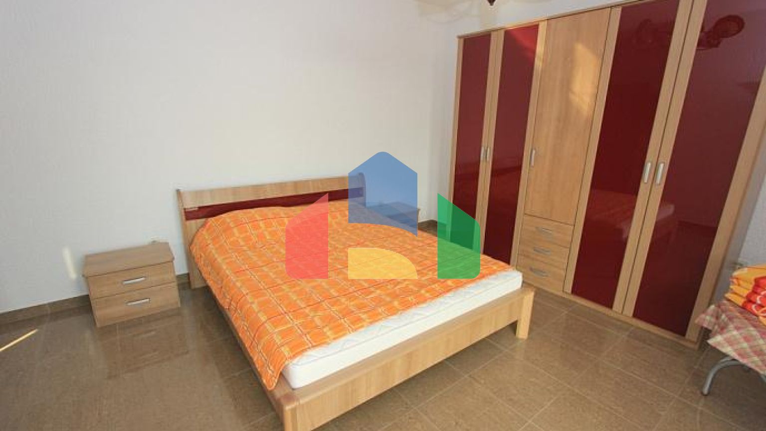 Светлая вилла с бассейном в Петроваце