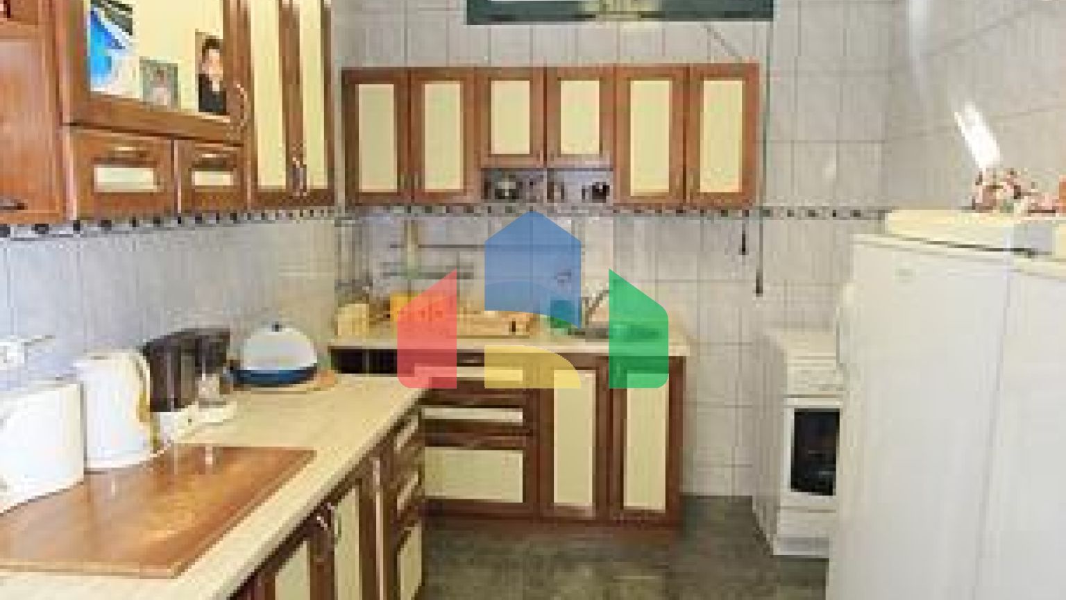 Светлая вилла с бассейном в Петроваце