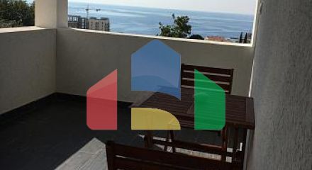 Дуплекс квартира с видом на Средиземное море в Петровце, 104 м²