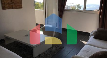 Дуплекс квартира с видом на Средиземное море в Петровце, 104 м²