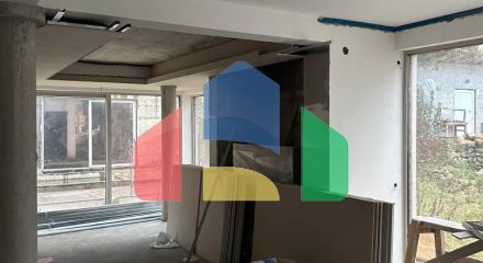 Недостроенный дом  на два таунхауса в Прчань  с  проектом.