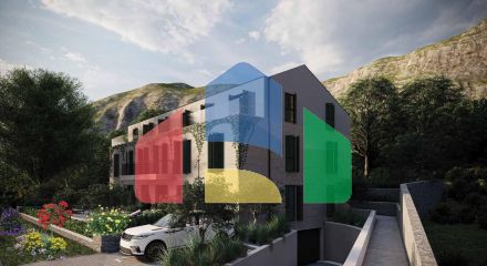 The last studio with a terrace in a new complex 90 meters from the sea in Prcanj, Kotor Bay