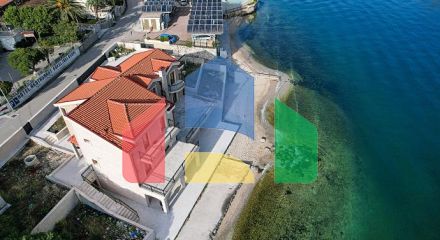 Роскошная трёхэтажная вилла на первой линии моря в Которе Роскошная трёхэтажная вилла на первой линии моря в Которе