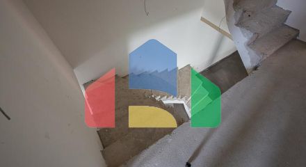 Трехэтажный дом с видом на Боко Которский залив