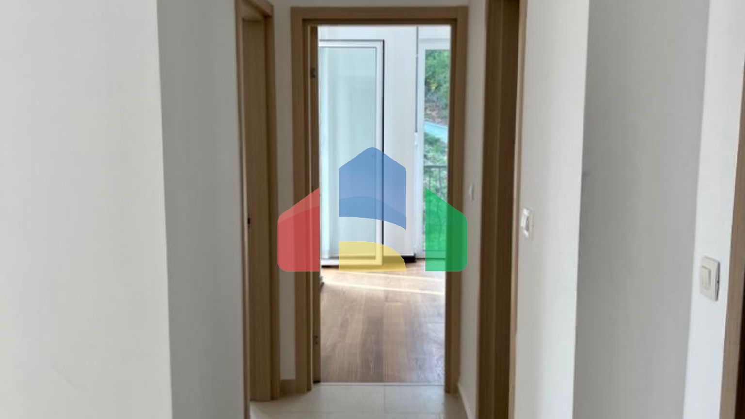 Новая квартира в Пржно с 2 спальнями и видом на море.