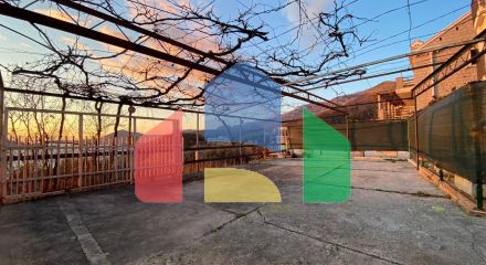 Таунхаус в Подличак/Пржно с видом на море