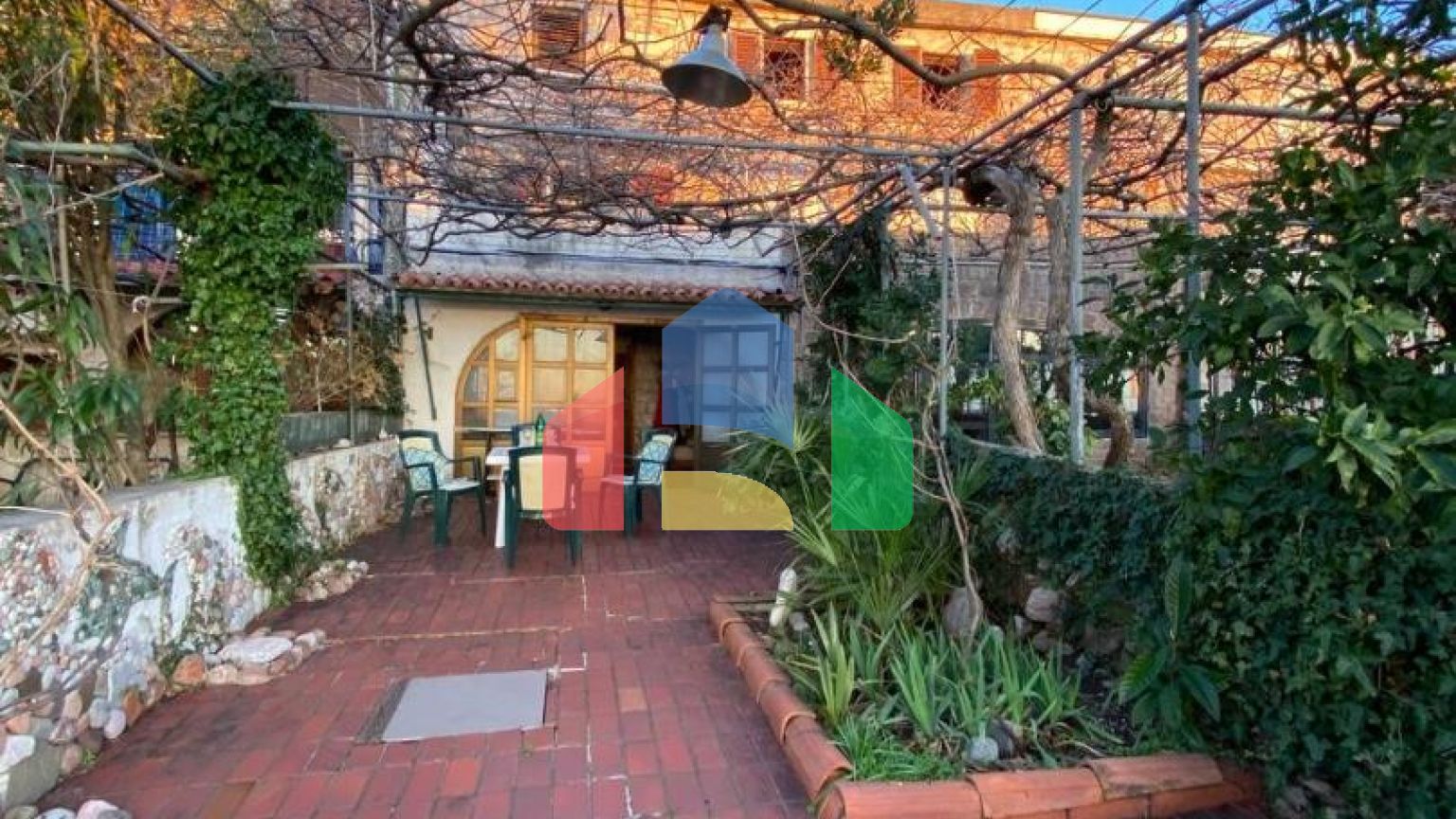 Таунхаус в Подличак/Пржно с видом на море