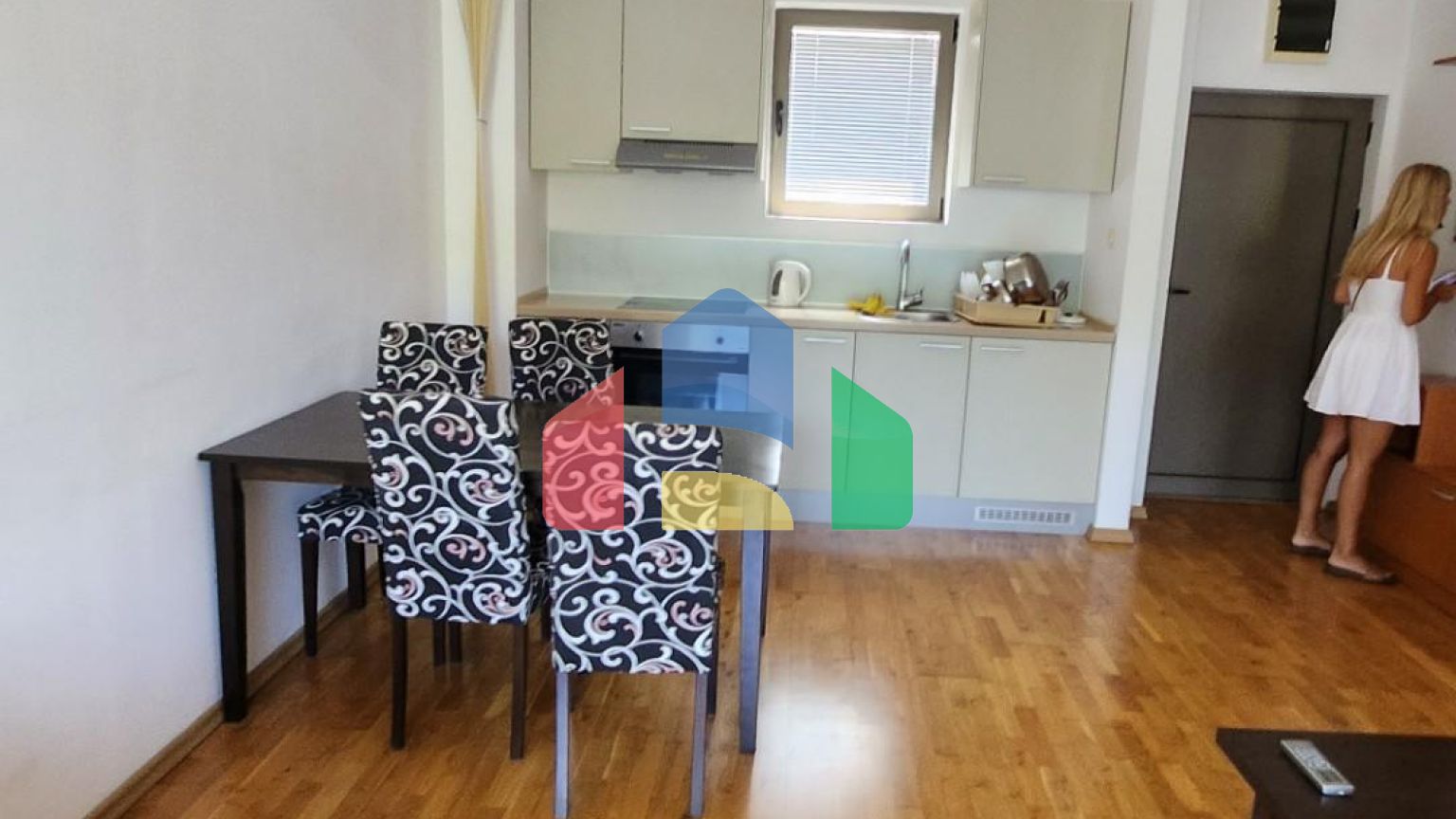 Квартира с 1 спальней в Пржно, комплекс с бассейном