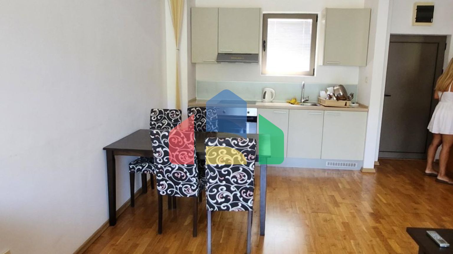 Квартира с 1 спальней в Пржно, комплекс с бассейном