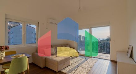 Светлая и уютная квартира с 2 спальнями и видом на море в Пржно, Будванска Ривьера. Светлая и уютная квартира с 2 спальнями и видом на море в Пржно, Будванска Ривьера.