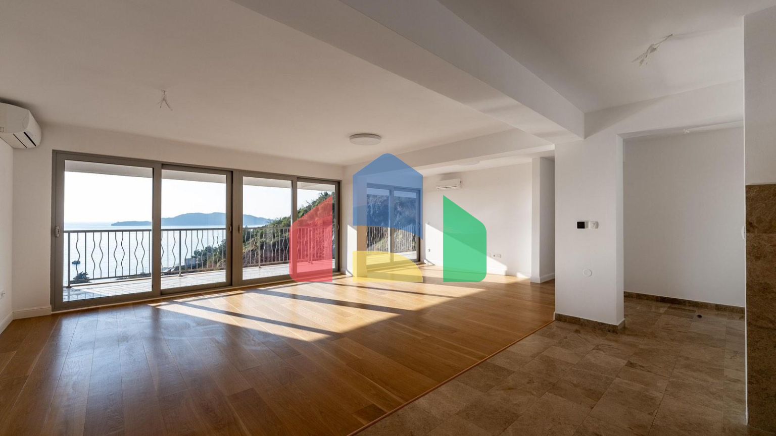 Продается пентхаус c 3 спальнями и потрясающим видом