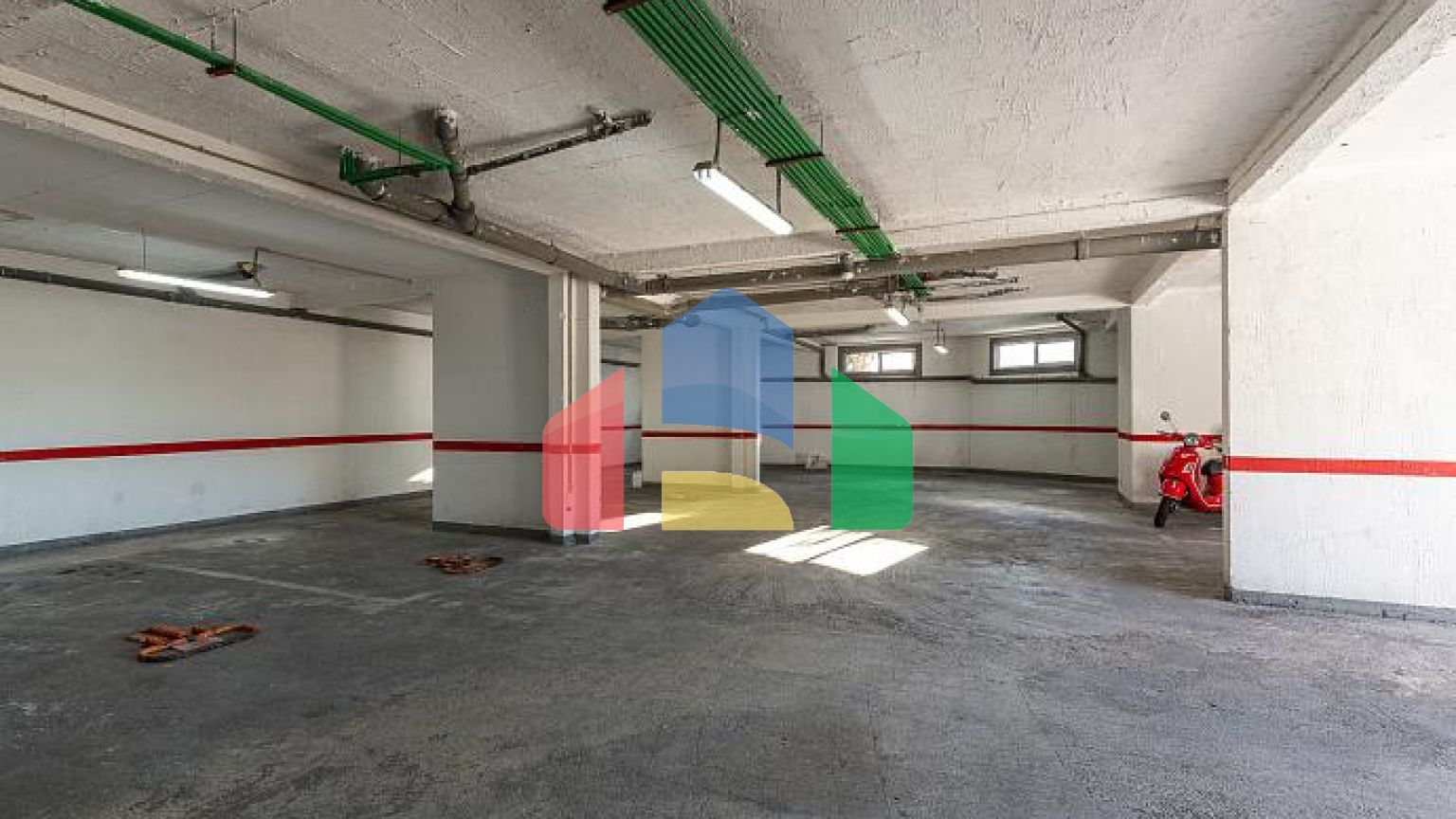 Однокомнатная квартира с гаражом и панорамным видом на море