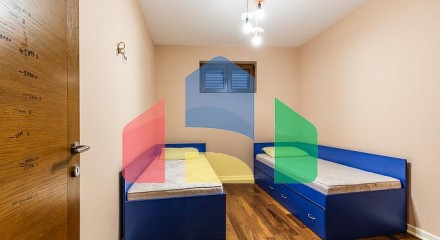 Two-Bedroom Apartment 84 m² in Pržno