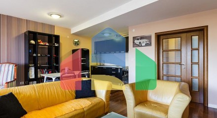 Two-Bedroom Apartment 84 m² in Pržno