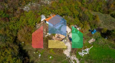 A new house in the municipality of Kotor, in the town of Dragalj, is offered for urgent sale.