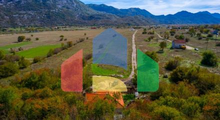 Предлагается на срочную продажу   новый дом в общине Котор, местечко Драгаль.