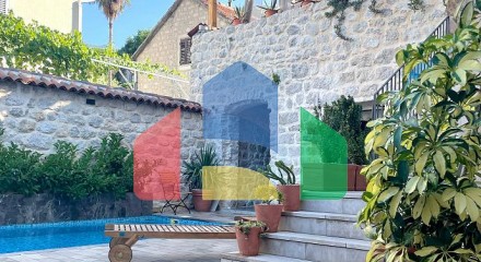 Mini hotel with swimming pool near Kotor