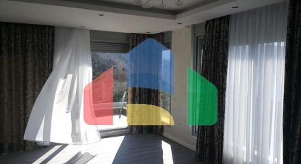 Трехэтажный дом в Рисане Трехэтажный дом в Рисане