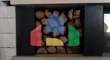 Трехэтажный дом в Рисане Трехэтажный дом в Рисане