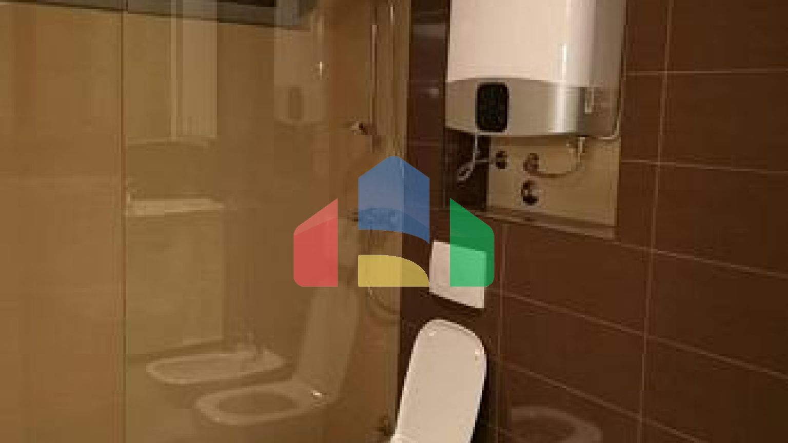 Трехэтажный дом в Рисане