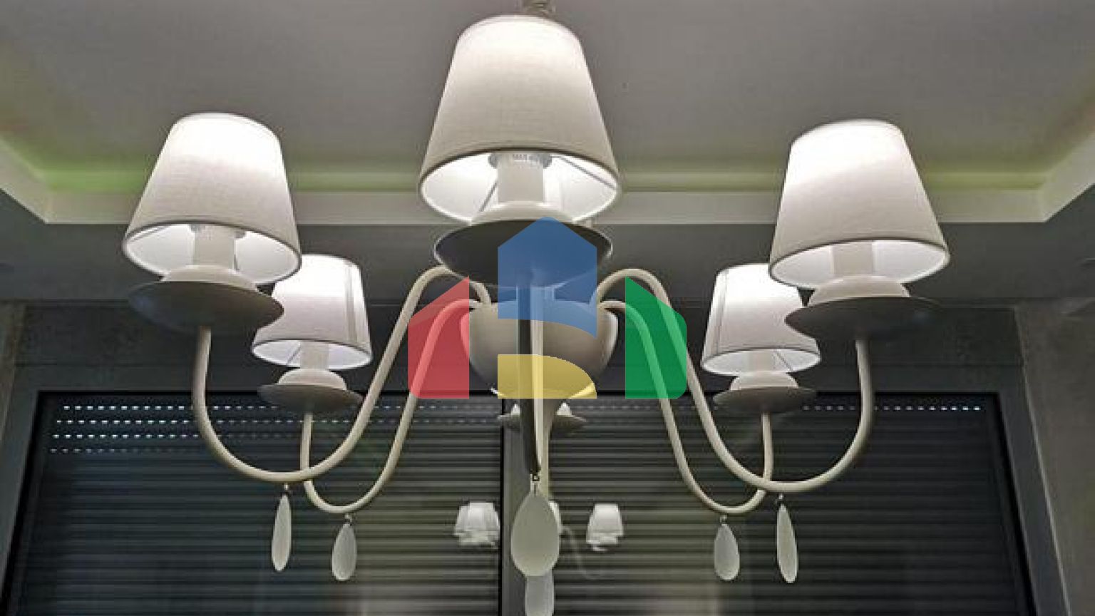 Трехэтажный дом в Рисане