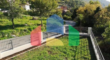 Трехэтажный дом в Рисане Трехэтажный дом в Рисане