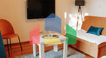Apartment in Risan 65m2 with one bedroom near the sea